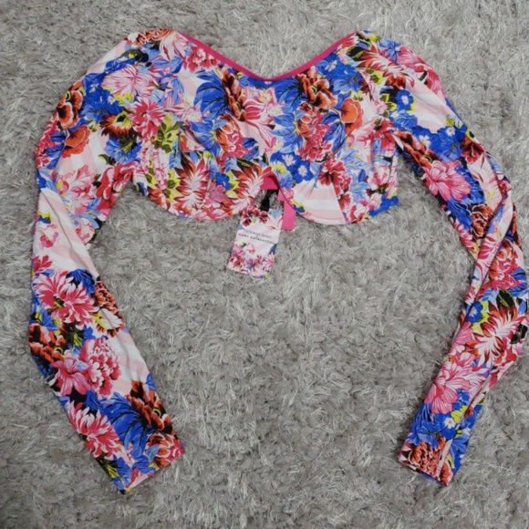 VICTORIA’S SECRET X MARY KATRANTZOU CROP TOP - Picture 1 of 3